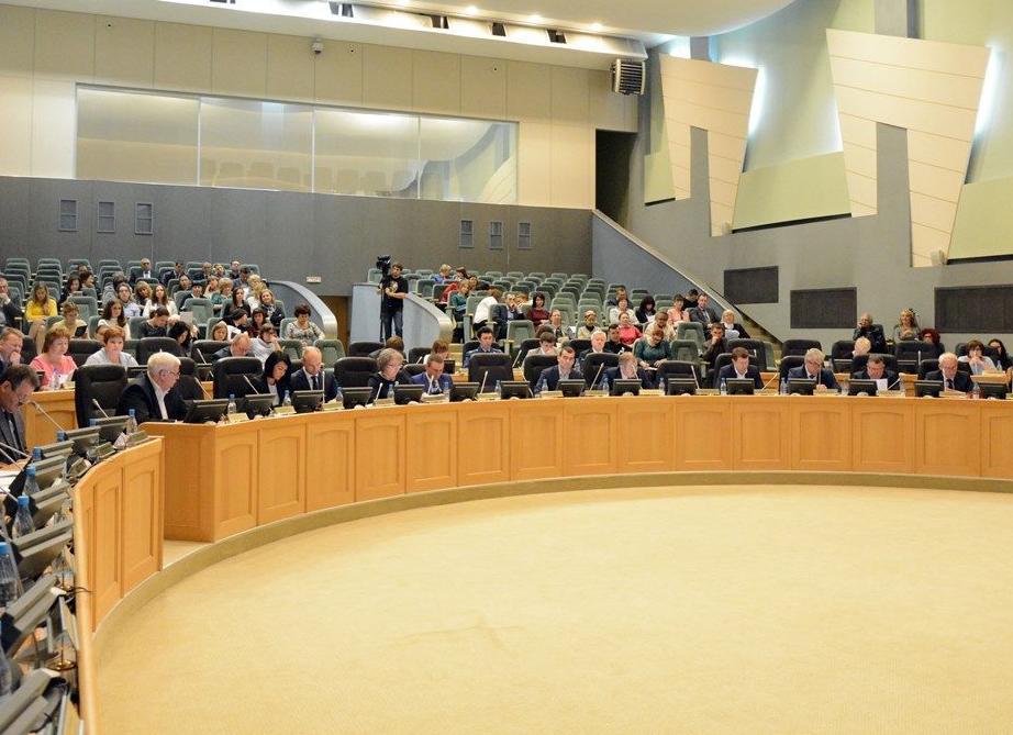 Ушла, громко хлопнув дверью, а теперь сама рвётся в Россию — какие автомобили Шкода, могут вскоре появиться на нашем рынке